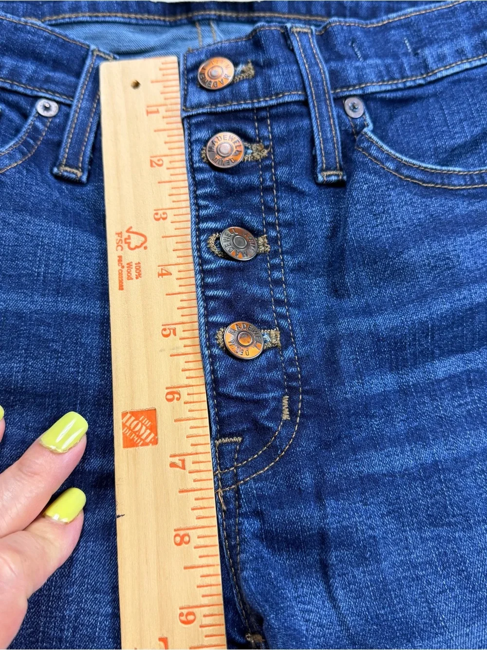 Madewell High-Rise Button-Fly Jeans in Dark Blue Denim